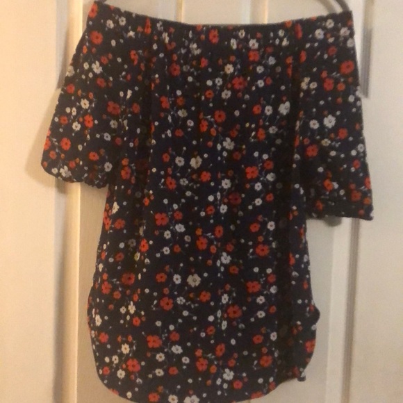 Michael Kors Tops - Michael Kors red, white and blue floral top